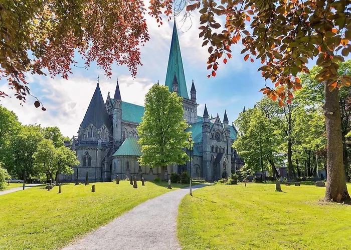 Du Vil Elske A Bo Her! Et Lite, Men Koselig Sted Med Perfekt Beliggenhet!